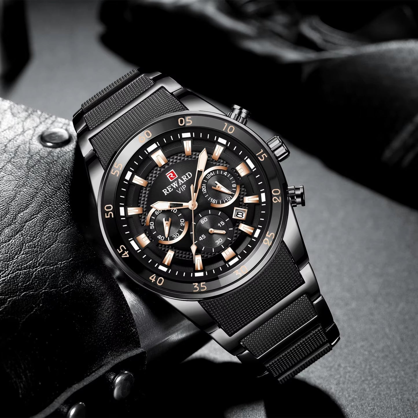 Men's Gold Quartz Watch – Luxury Analog Edition